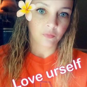 Meet your Posher, Christy